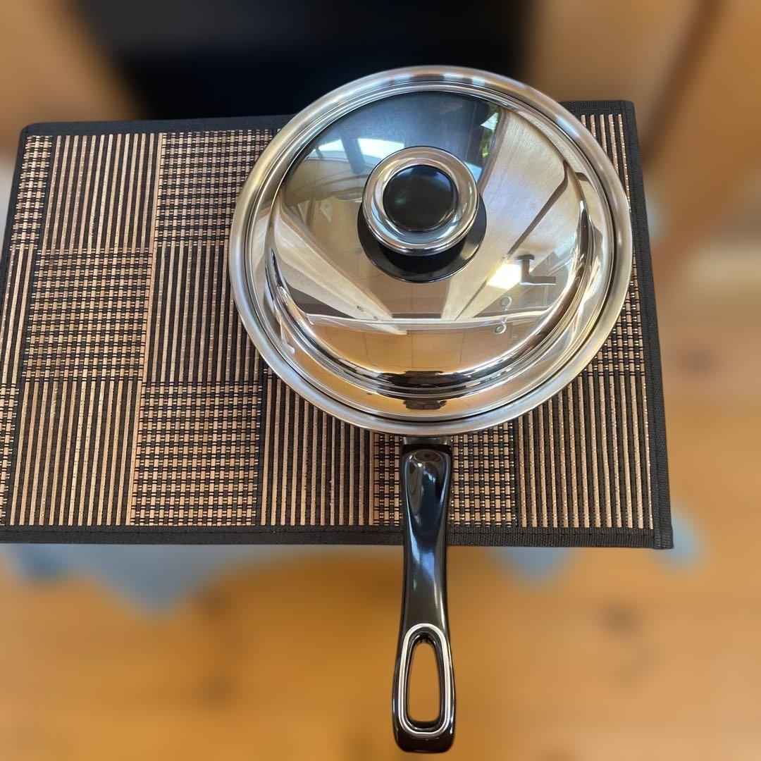 ★50%OFF‼︎ タッパーウェアプレミアム19cm片手鍋&クッキングブック