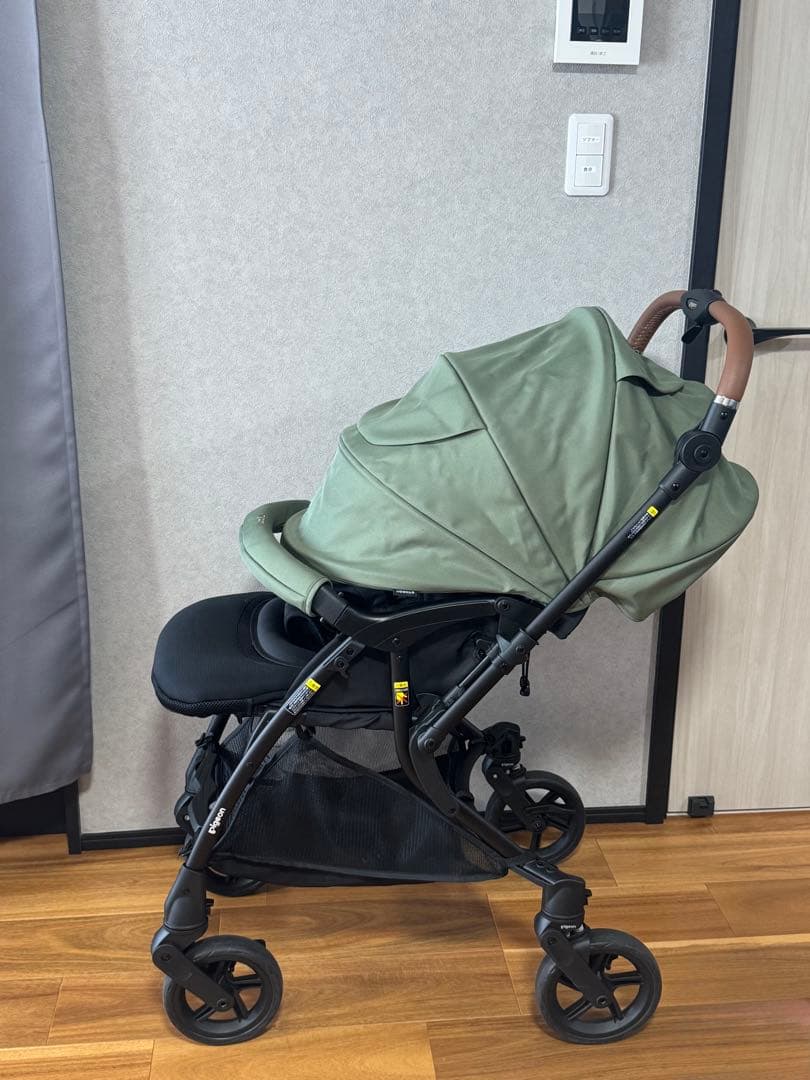 【超美品】Runfee Lino'n（ランフィ リノン）赤ちゃん本舗共同開発