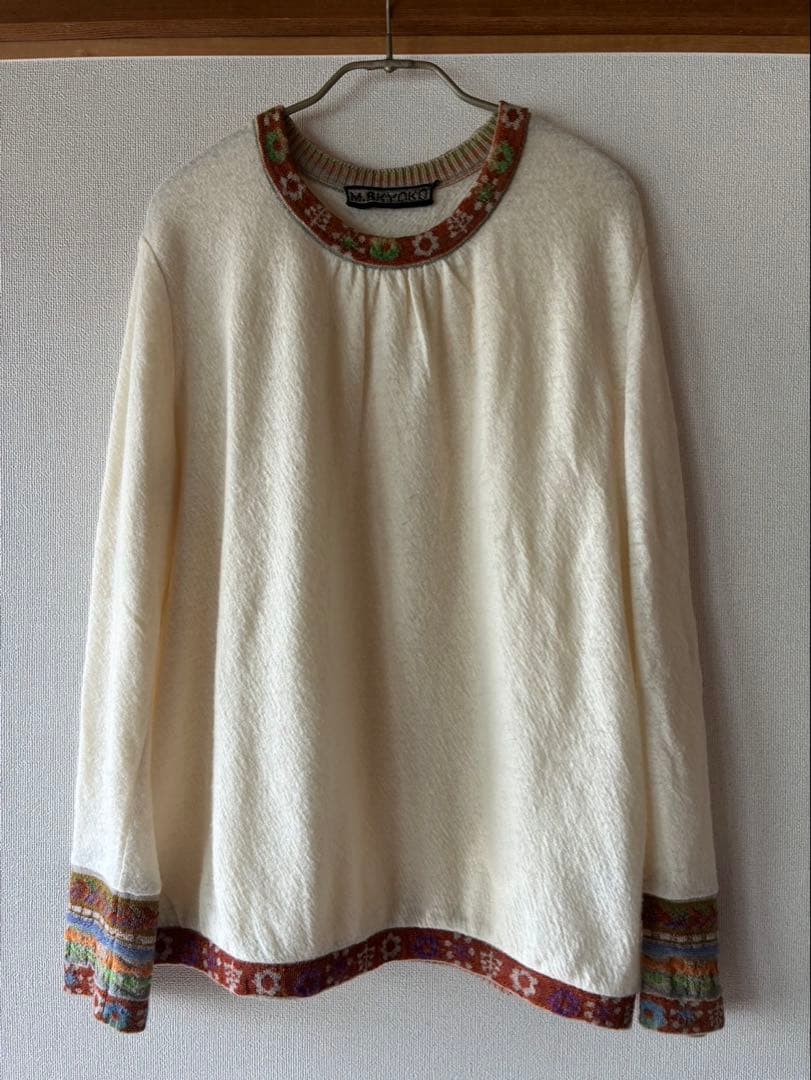 M.&KYOKO (エムアンドキョウコ) セーター 白 ホワイト フリーサイズ