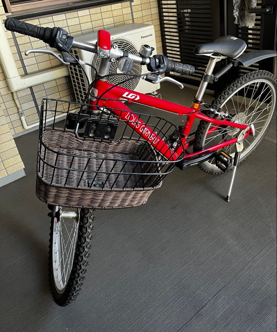武蔵野市、三鷹市内手渡し希望、ルイガノ、子供用自転車24インチ レッド