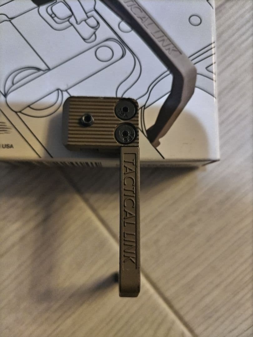実物　TACTICAL LINK ボルトリリースレバー　MWS