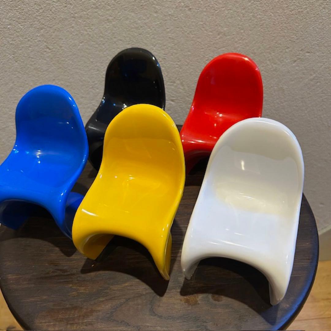 置物 vitra Design museum Panton chair
