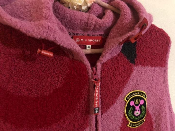 ミエコ ウエサコ レディースゴルフウェア ニット ベスト