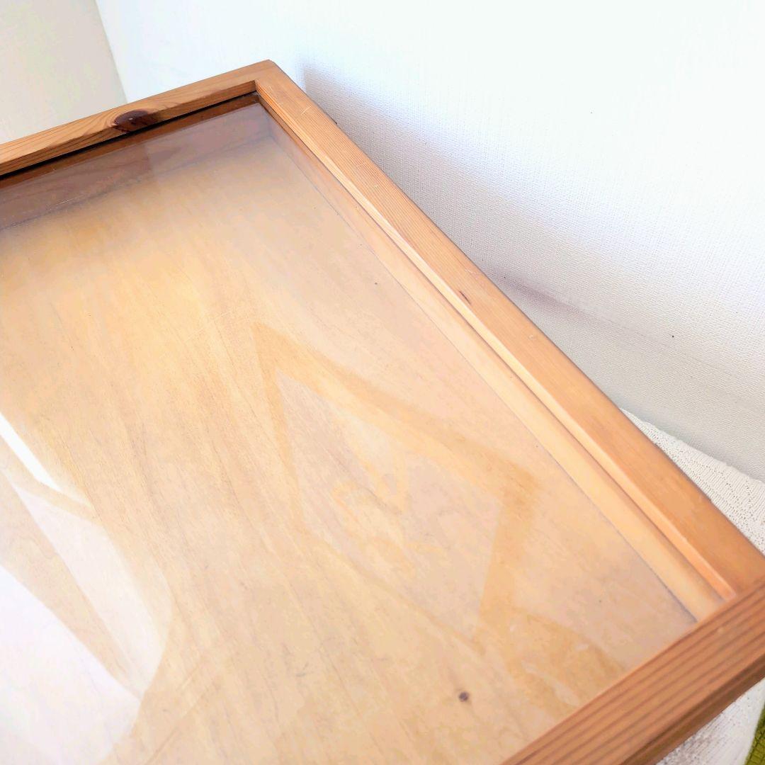 木製アンティークコレクションケース　天板ガラス　白ツマミ　引き出し　大きめサイズ