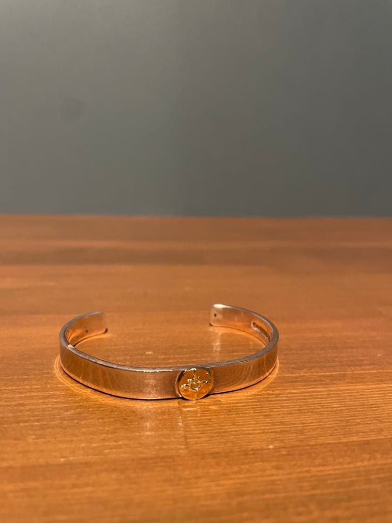 ファーストアローズK18付き平打ちバングルFIRSTARROWS