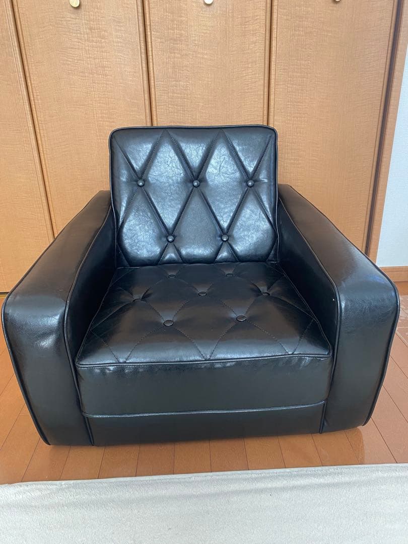 カリモク風 ロビーチェア〈2月末まで〉