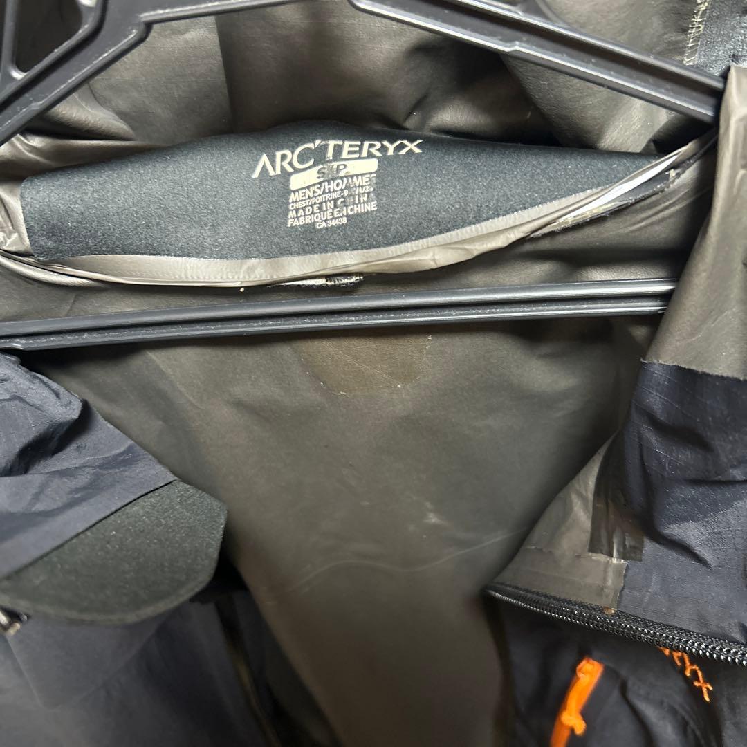 【Arc’teryx】\"BEAMS別注 ALPHA SL JACKET\" 希少