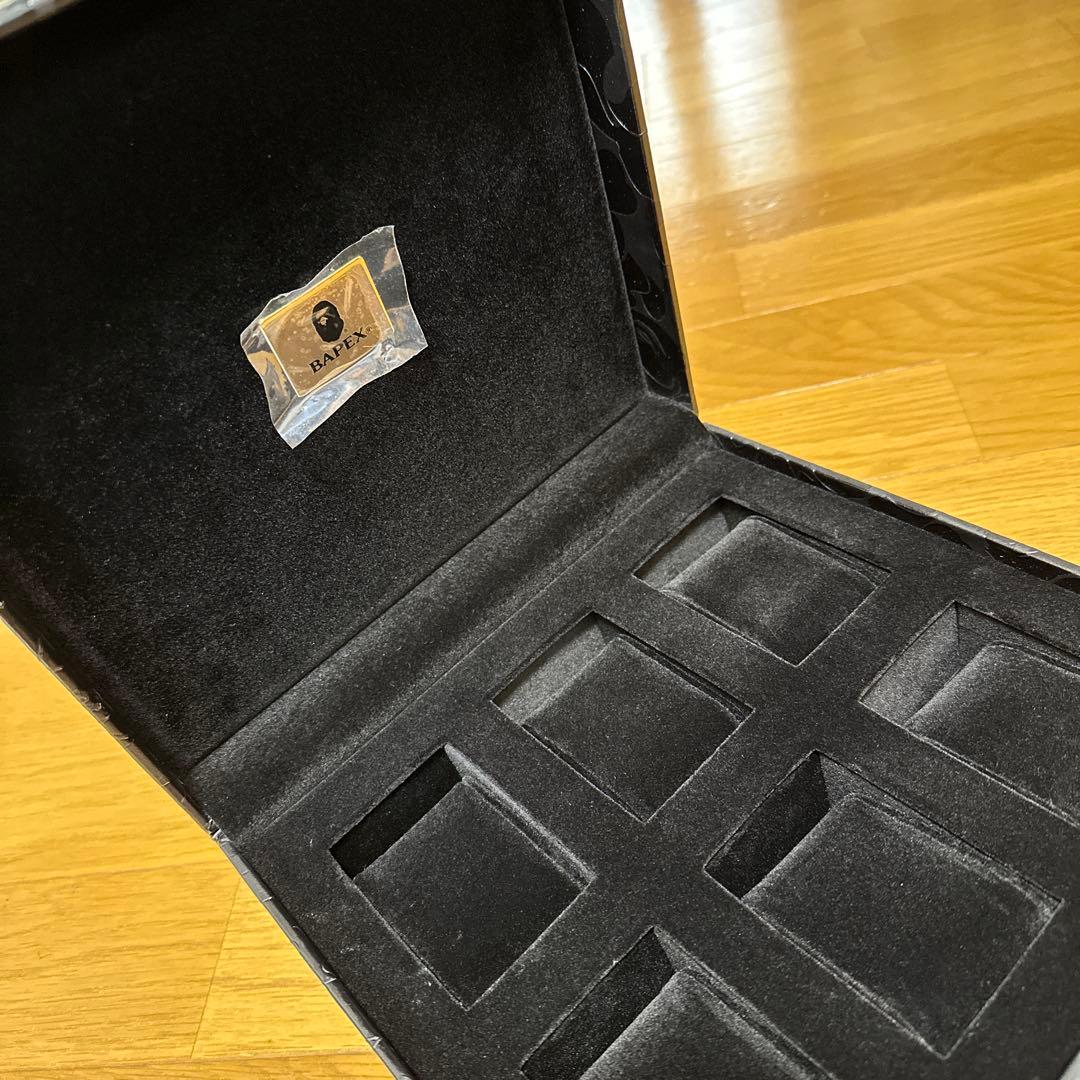 A BATHING APE 時計ケース(非売品)