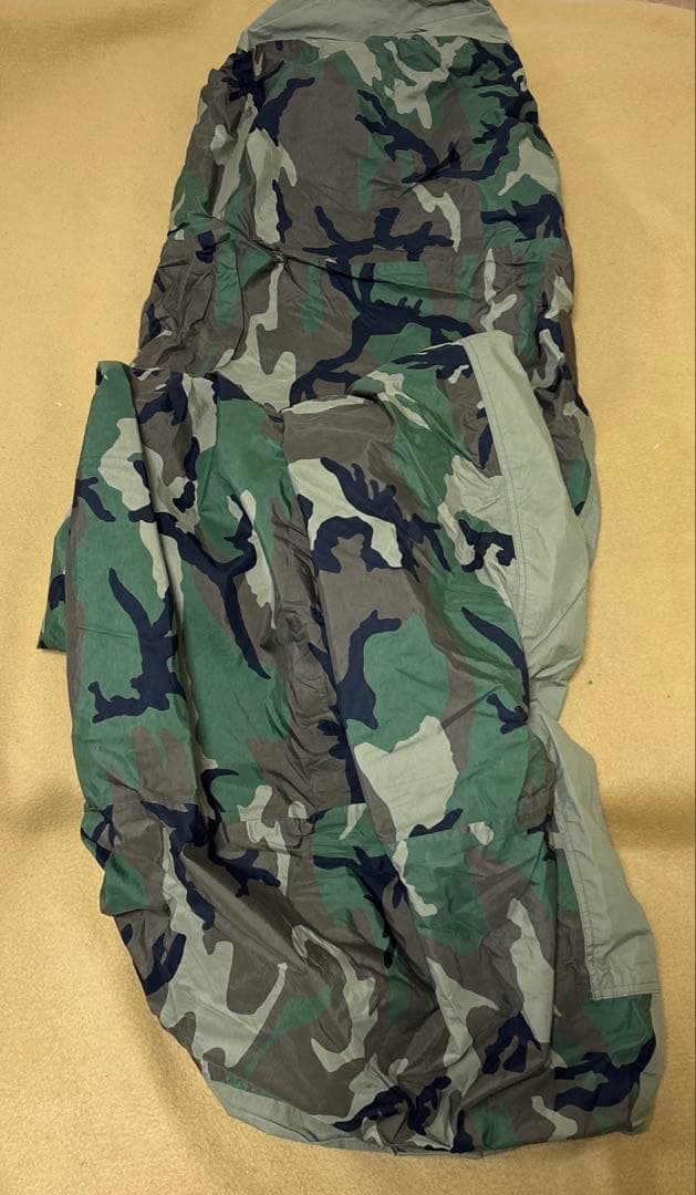 米軍　シュラフカバー