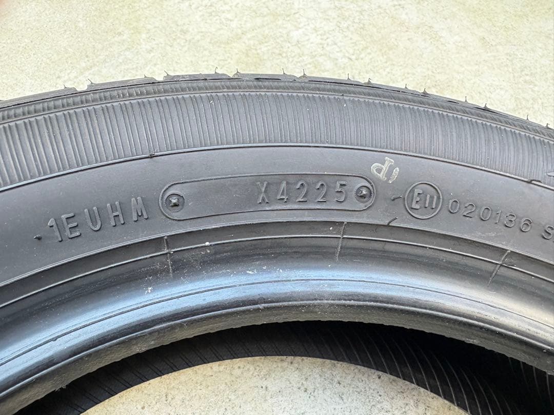 新車外しタイヤ　165/60R15　2025年製 ダンロップ　4本セット