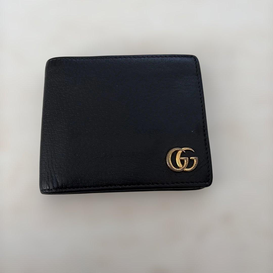 最終値下げ！！GUCCI 2つ折り財布