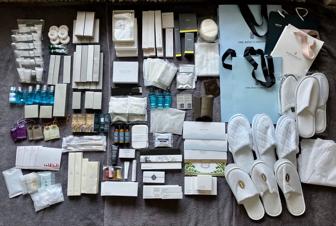 ホテル アメニティリッツ ホワイトティdiptyque omnisens 雪肌精