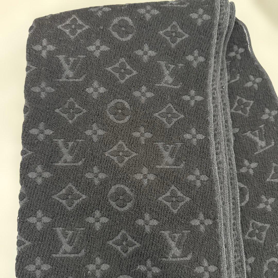 ルイヴィトン　黒色ウールモノグラム　ショップ袋付き