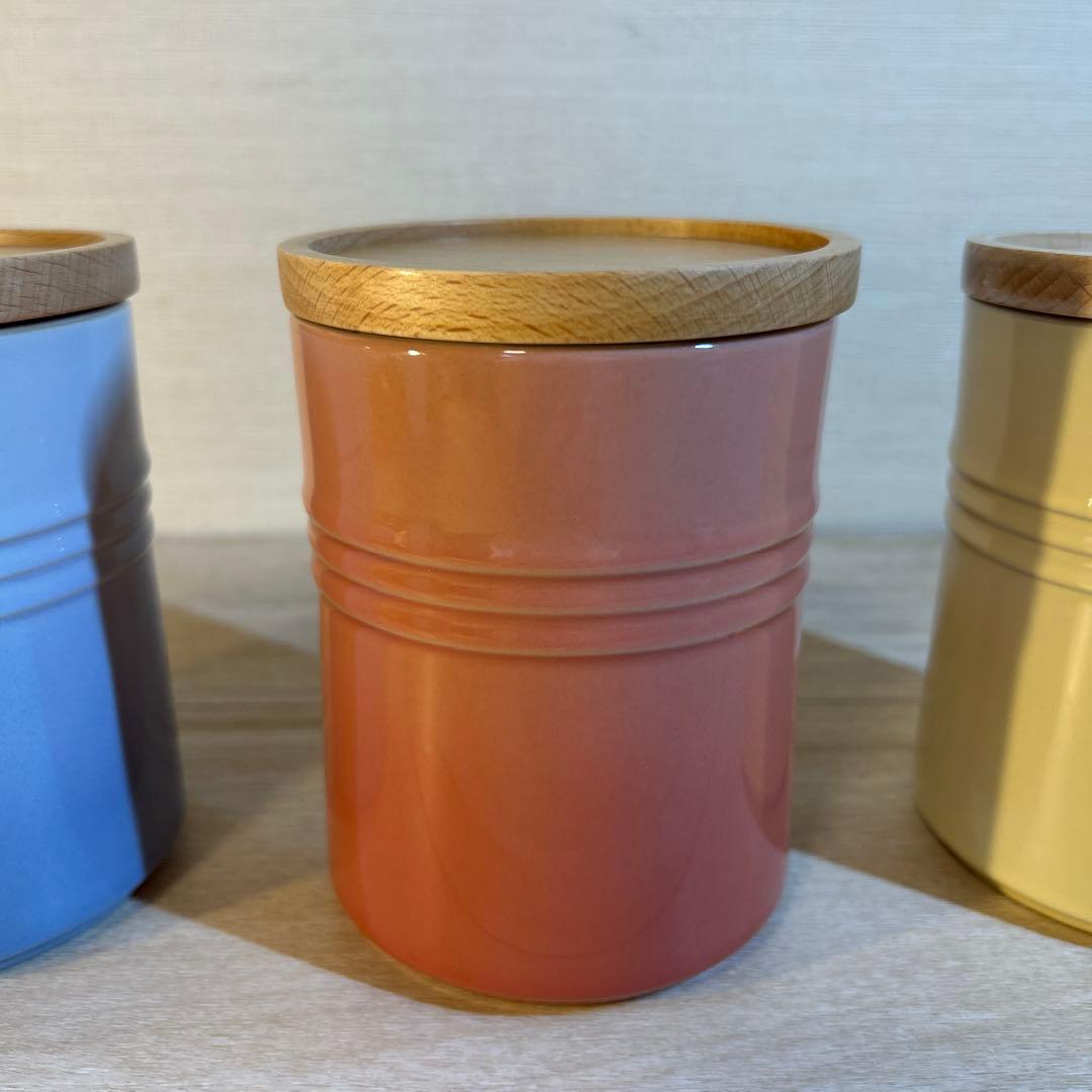 ルクルーゼ　キャニスター　シリンダージャー　木製蓋付き　3個セット
