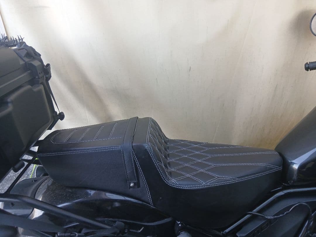 バイクシート レブル1100　専用