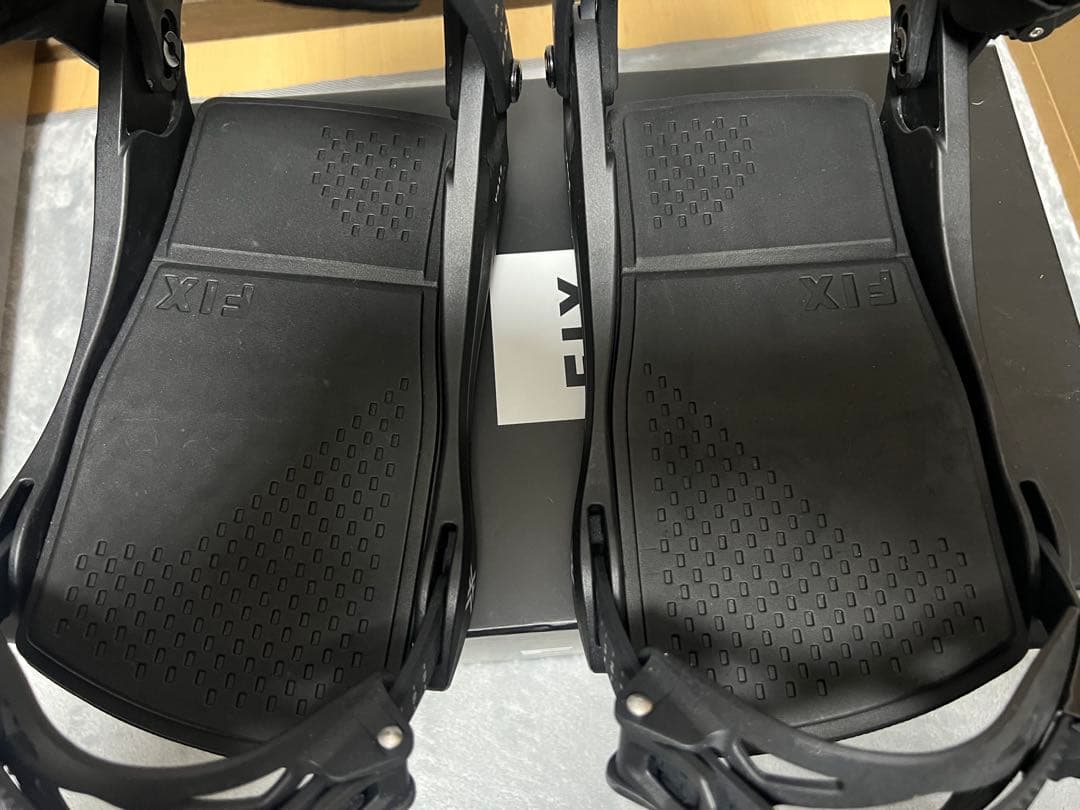 FIX ビンディング　Mサイズ　黒