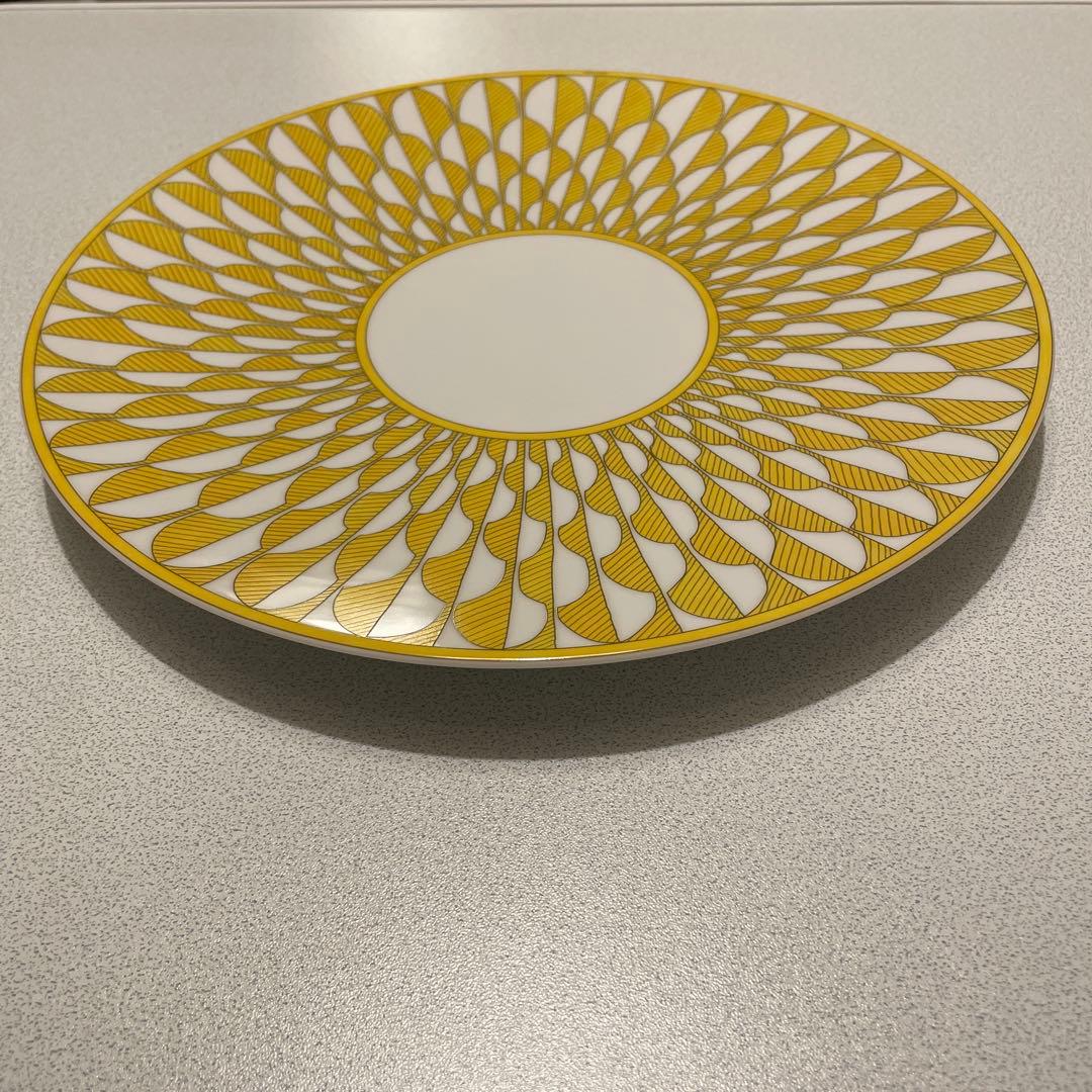 ディナープレート 〈ソレイユ・ドゥ・エルメス〉