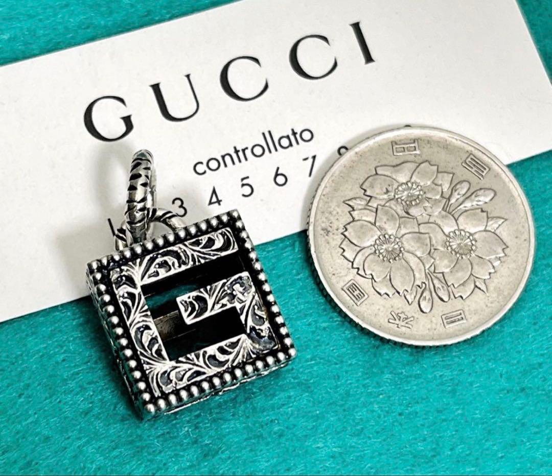 美品‼️GUCCI Gキューブペンダント