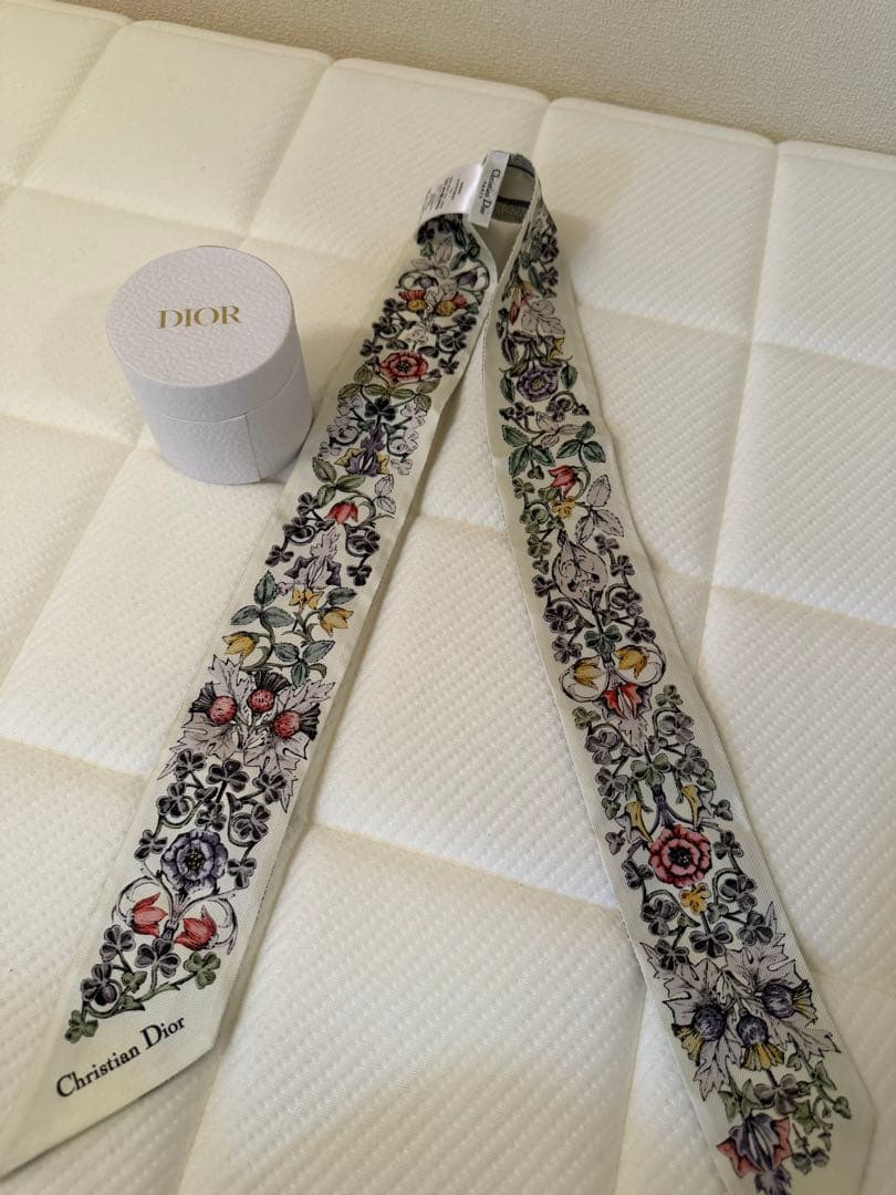 Christian Dior 花柄 ミッツァ