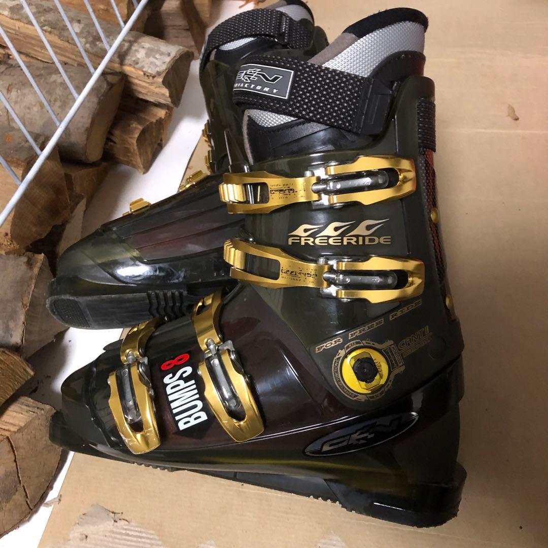 厳　BUMPS8 GEN スキーブーツ 26.5 美品 スキーブーツ