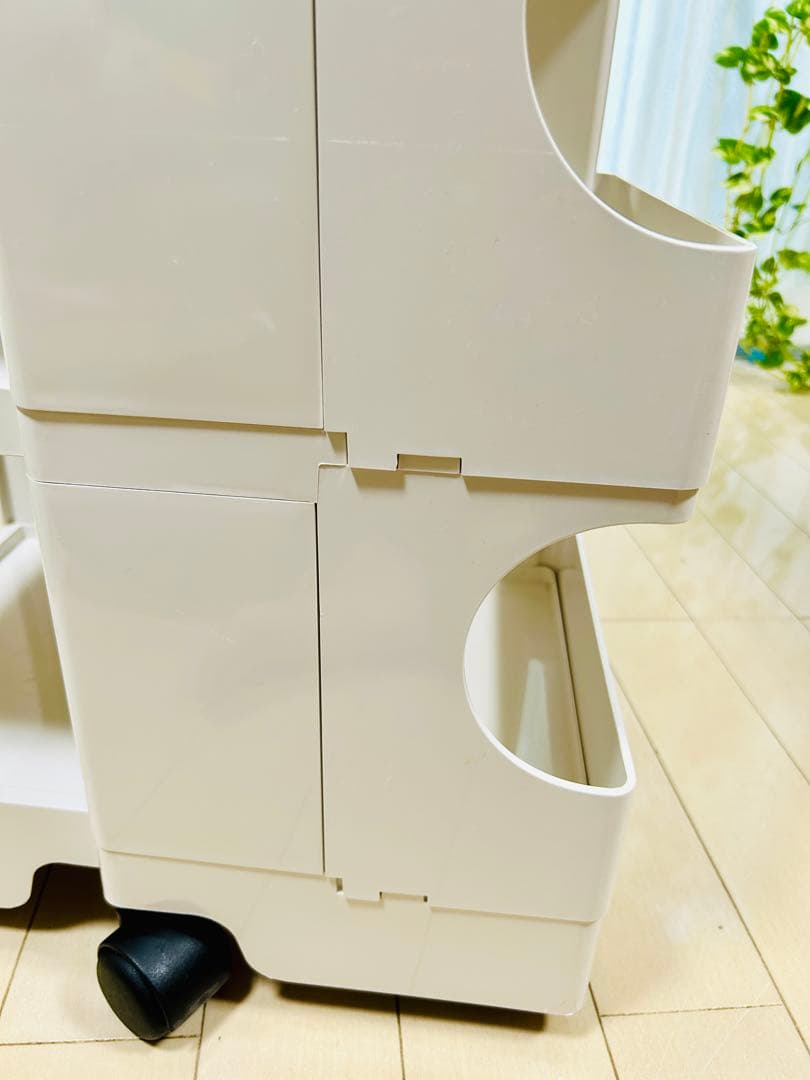 GWセール!!極美品 ビーライン ボビーワゴン3段2トレイ ホワイト収納ワゴン