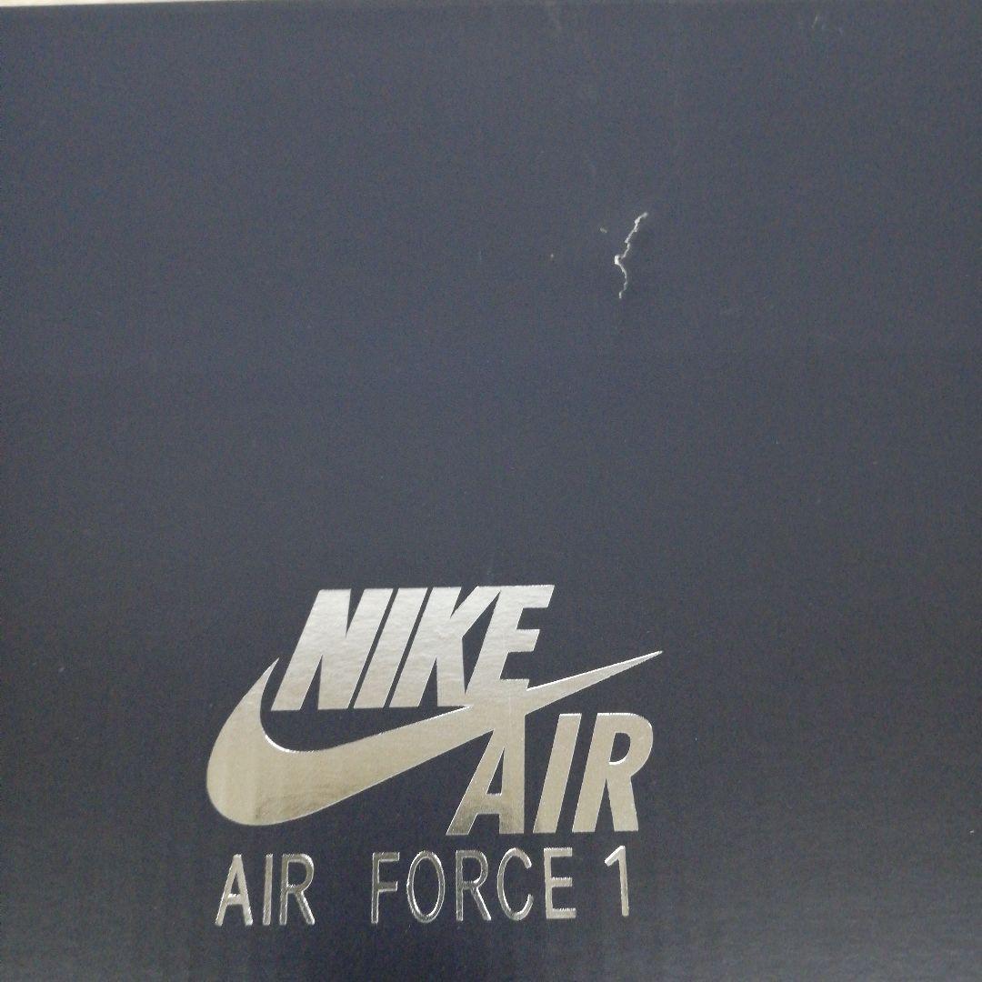 AV2011 NIKE エアフォース 1 Luxe DB4109-200