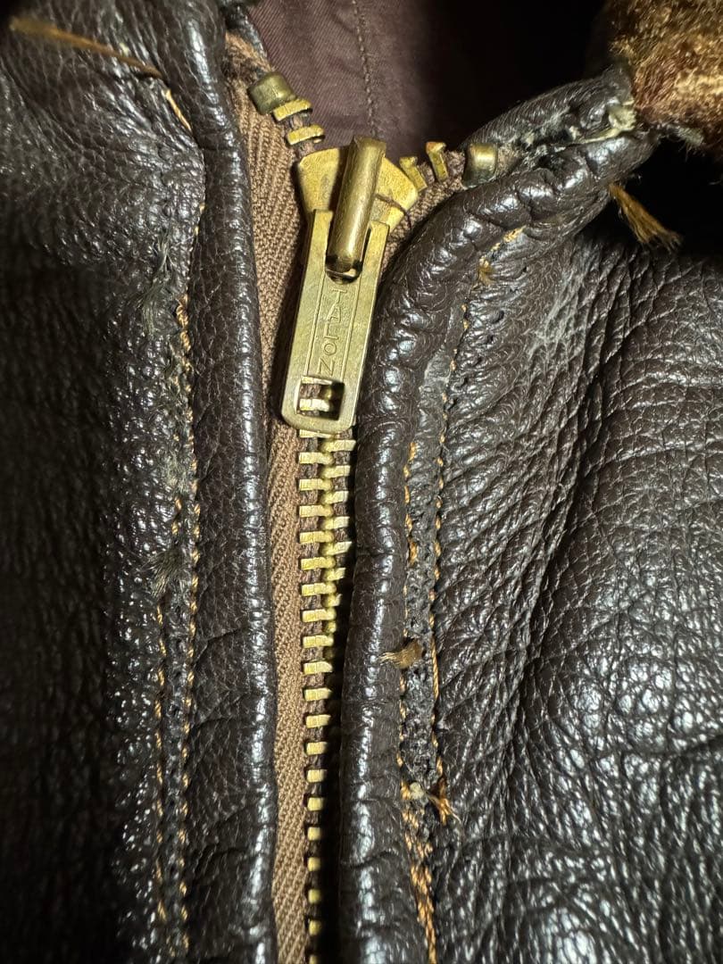 た*う様 G-1 フライトジャケット サイズ42 破損箇所あり　補修パーツ付属