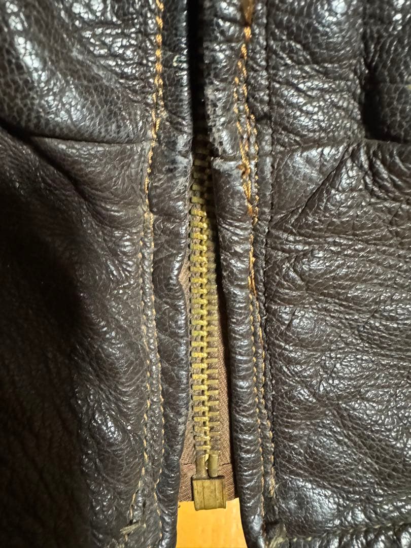 た*う様 G-1 フライトジャケット サイズ42 破損箇所あり　補修パーツ付属