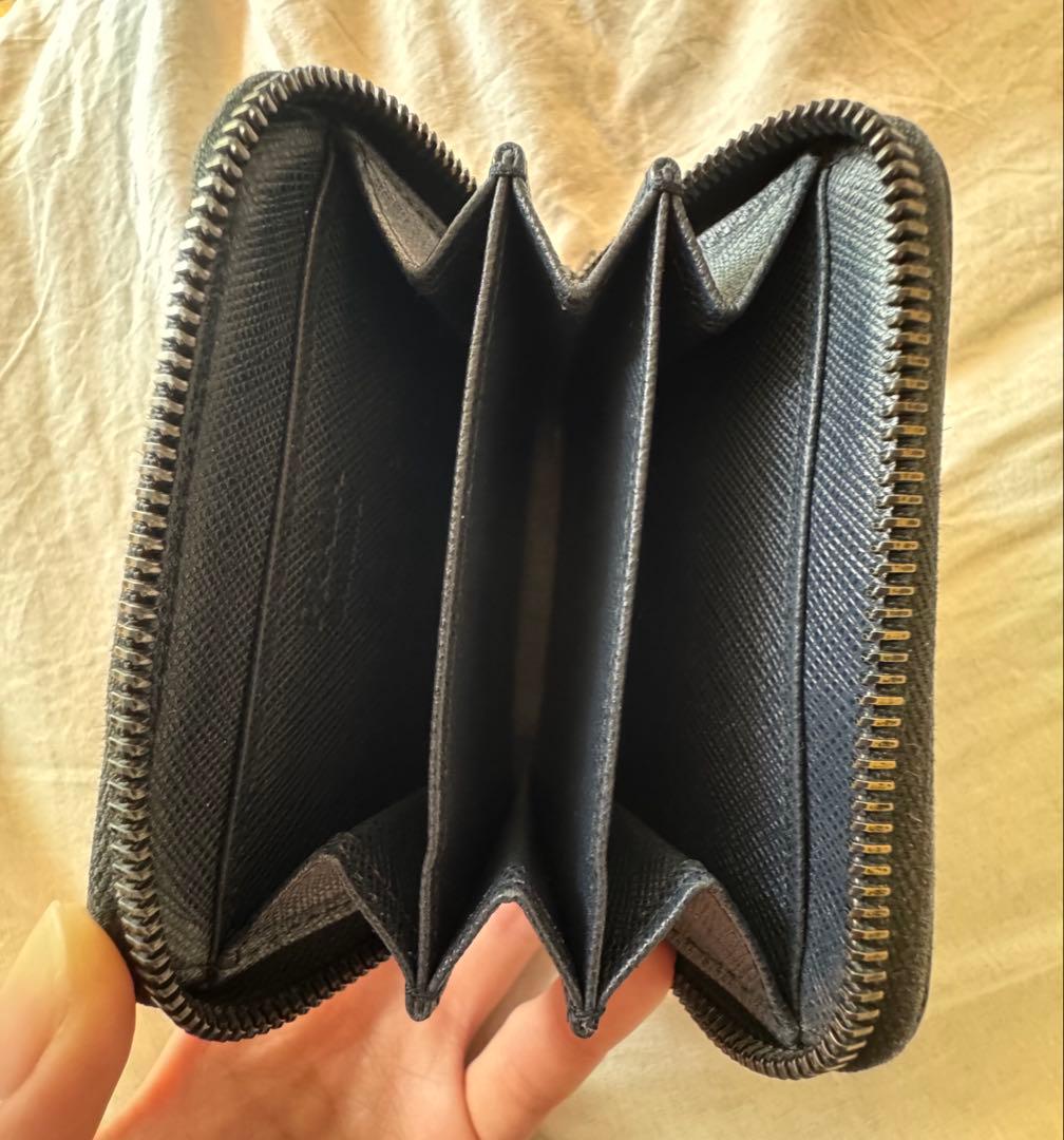 【美品】PRADA ブラックレザー ケース