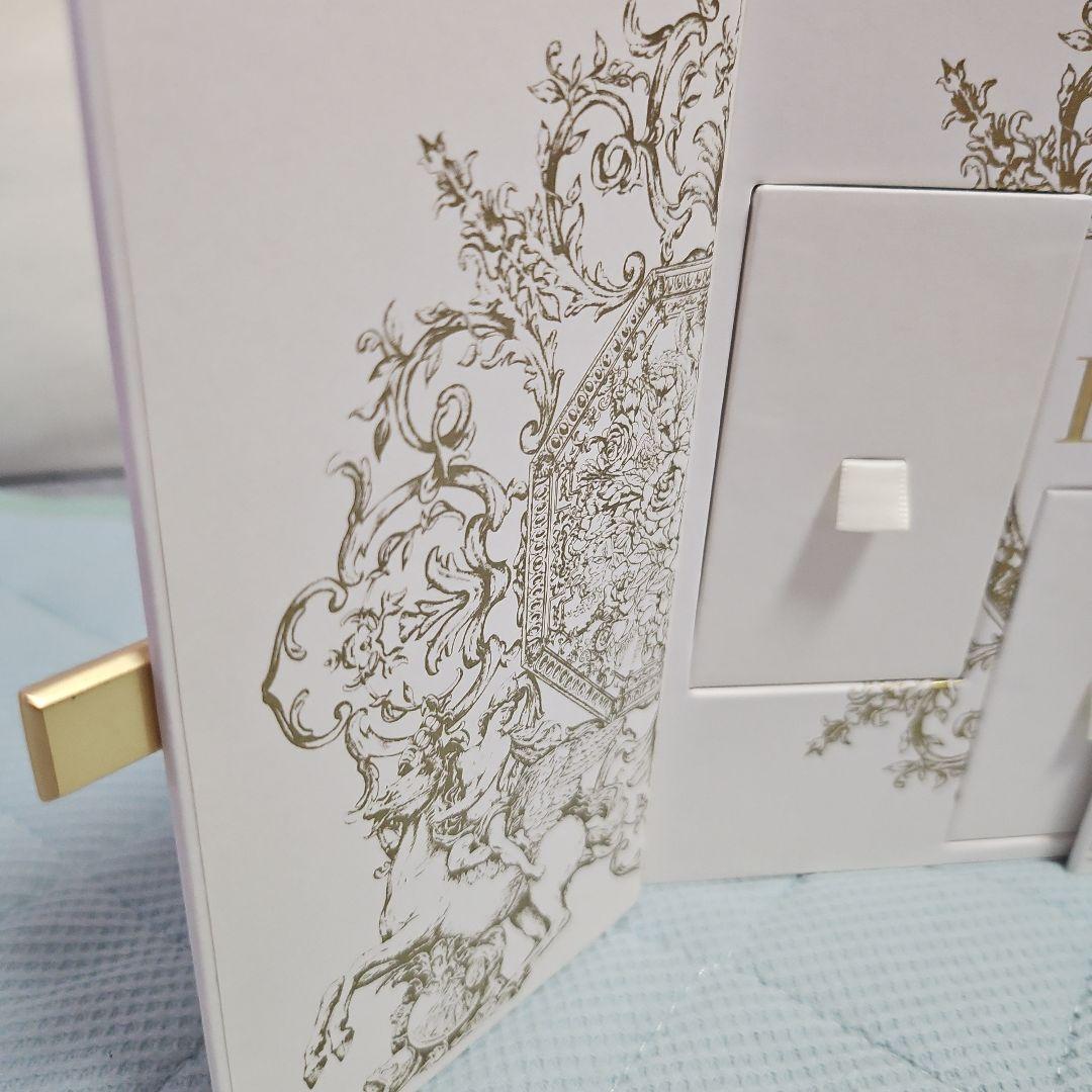 #Dior#ディオール#ビューティー#クリスマス#コスメ#ケース#引き出し#