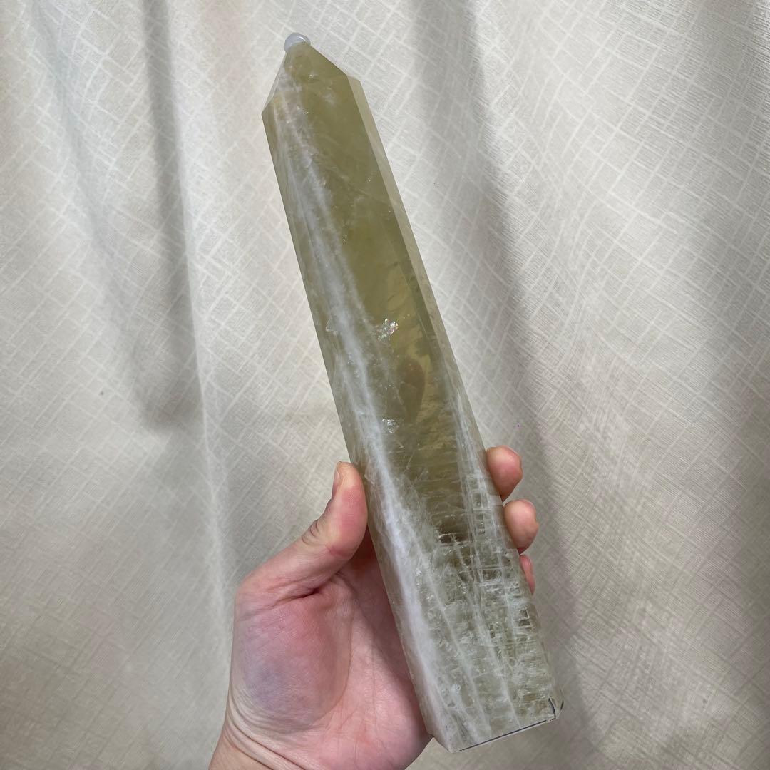 【天然石】大サイズ　シトリン　タワー　ポイント　六角柱　台座付き