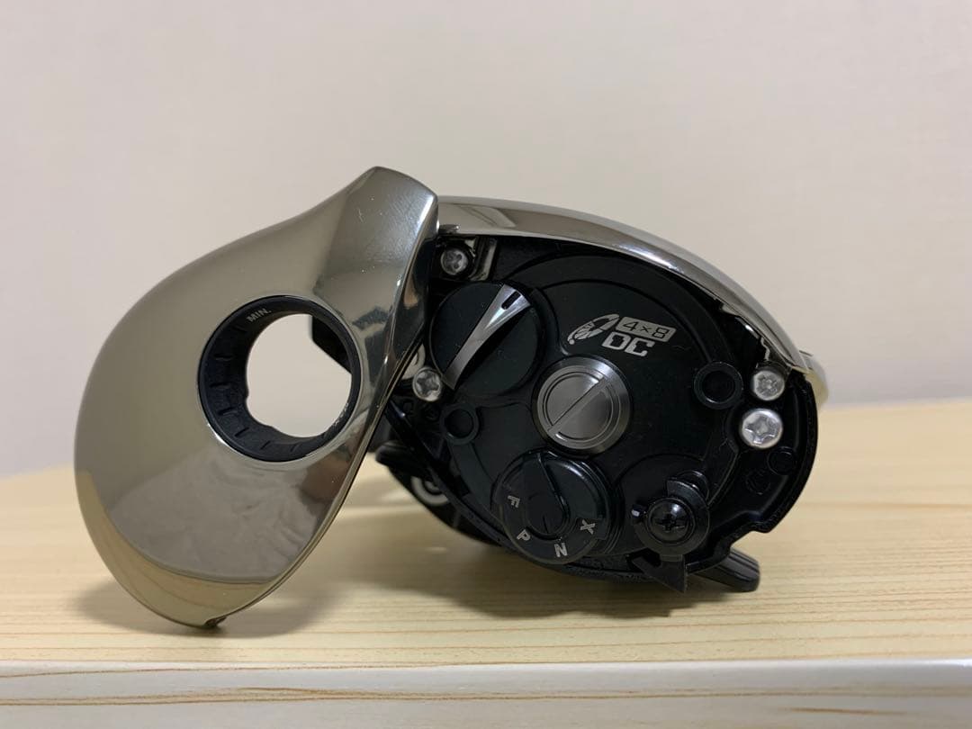 シマノ 21 アンタレス DC XG 右ハンドル 未使用品