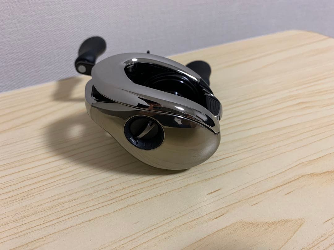 シマノ 21 アンタレス DC XG 右ハンドル 未使用品