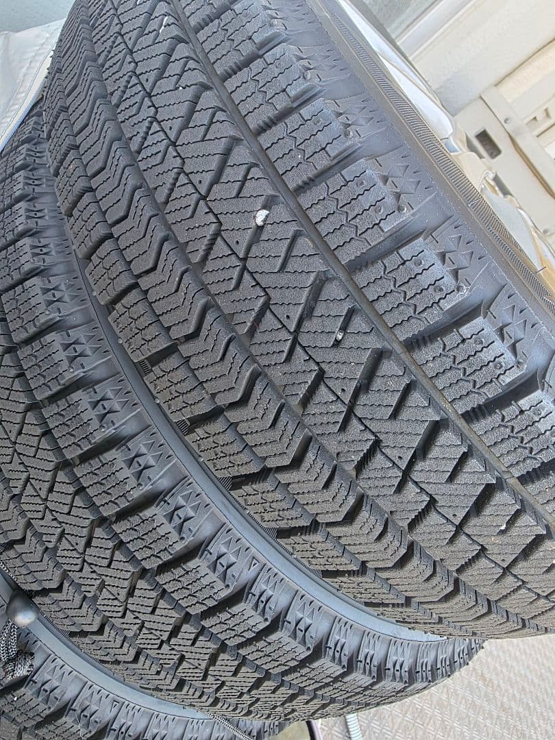 ブリヂストン スタッドレスタイヤ 14インチ　ホイール付き　4本セット