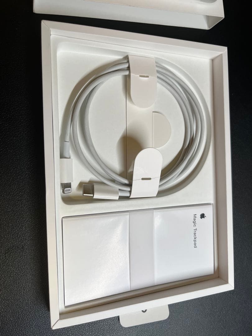 Magic Trackpad ホワイト