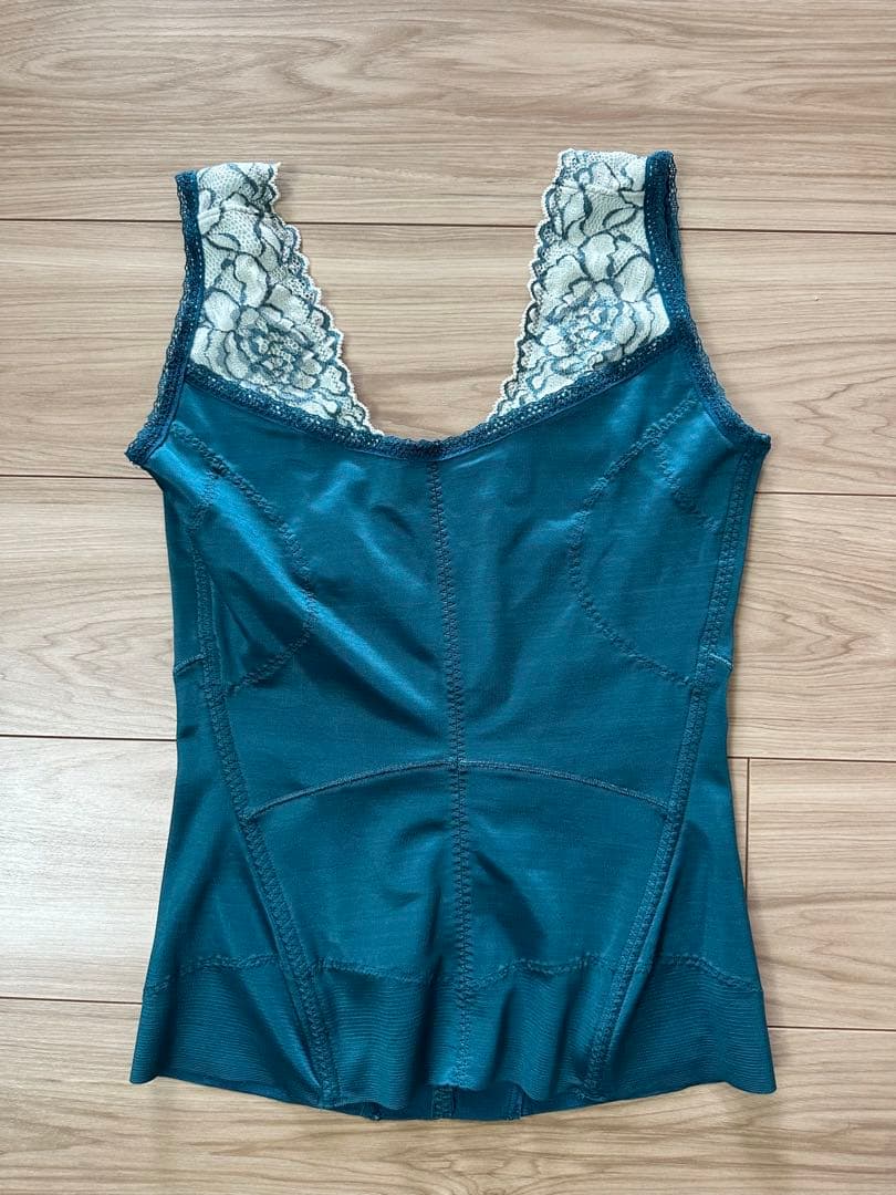 ★最終値下げ★60%割引 【Lサイズ】ラヴィエール　キャミソール　ヴェールブルー
