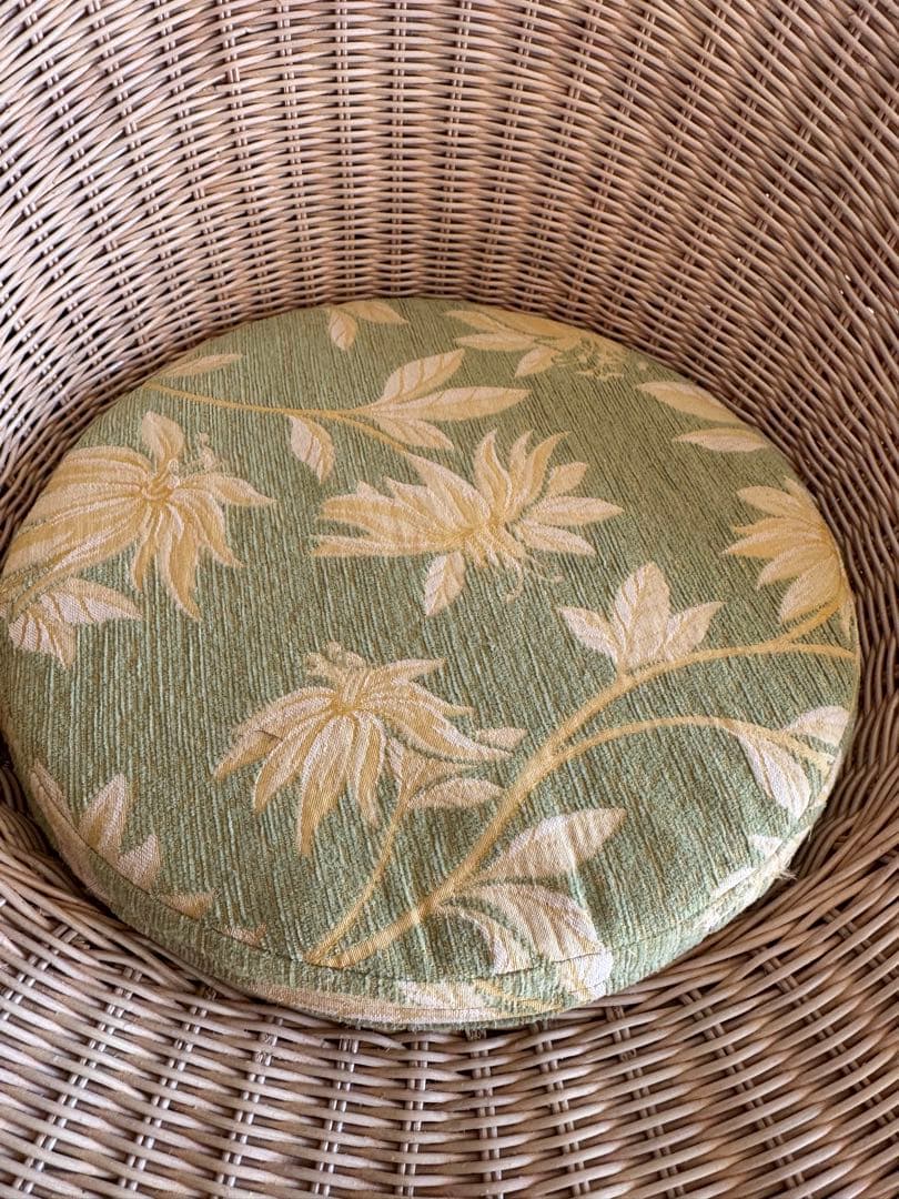 藤ラタンアームチェア　椅子　スツール　座椅子