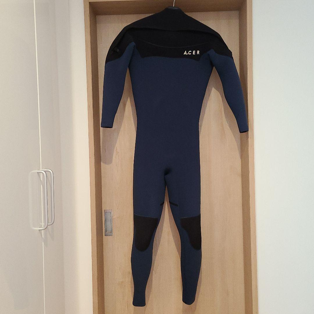 ねねね、ネイビーのデザインがうちゅくしい！ACER フルスーツ ウェットスーツ