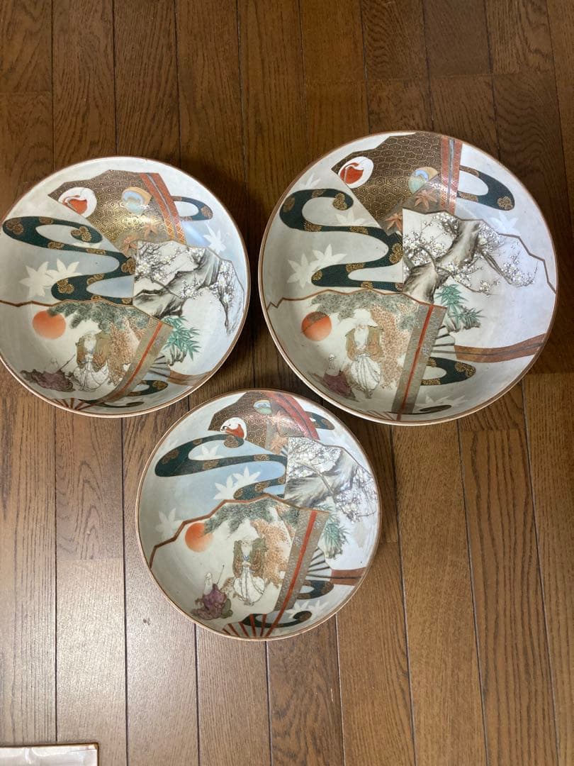 九谷焼の大きな鉢3枚 骨董 レトロ