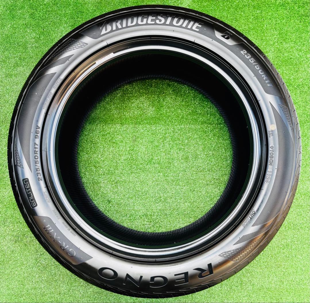 BRIDGESTONE REGNO 235/50R17 96V. 2024年製。