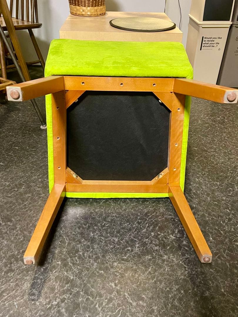 ②グリーン ソファー 椅子 1人がけ スウェード生地 オシャレ