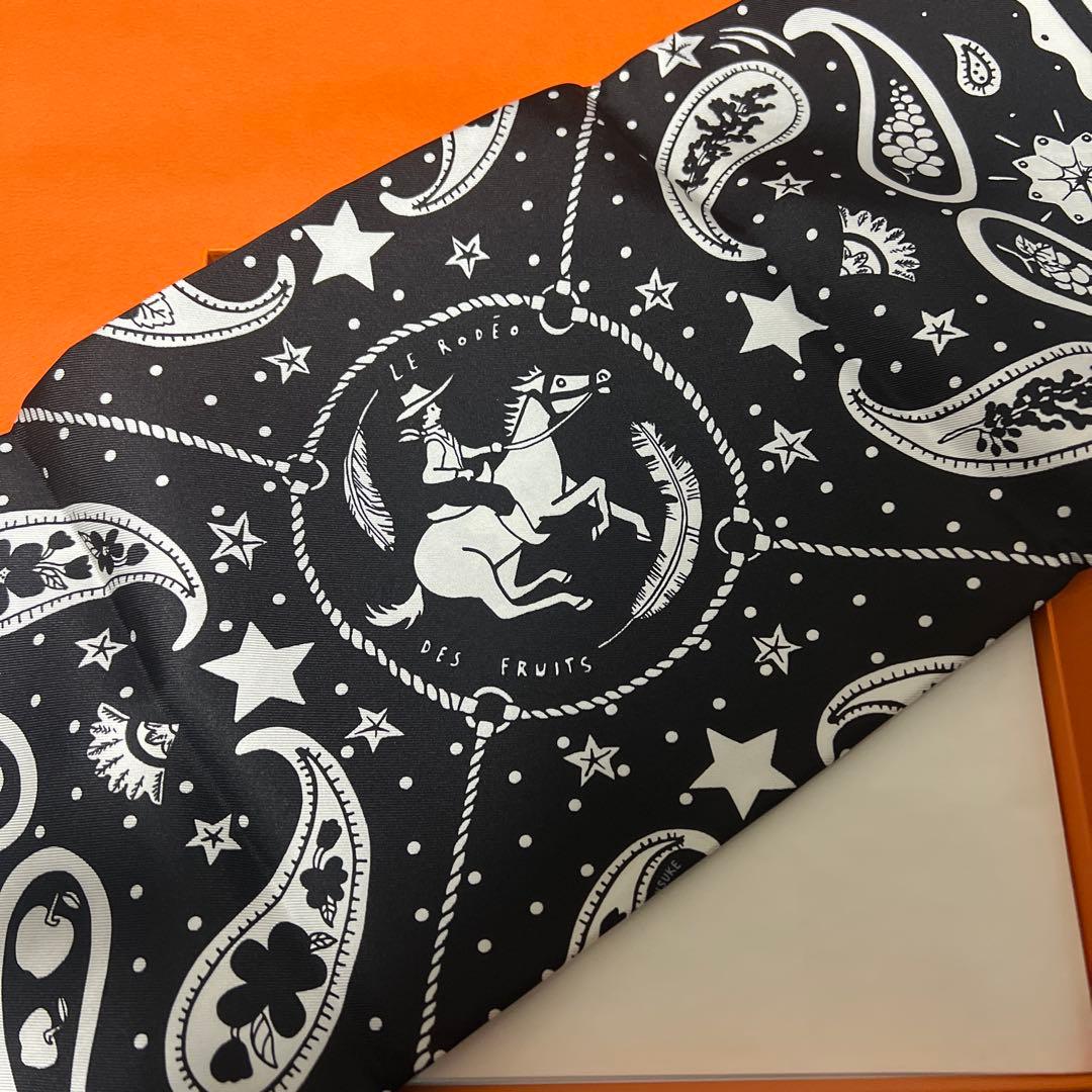 エルメス スカーフ55 シルクバンダナ ロデオ・デ・フルーツ