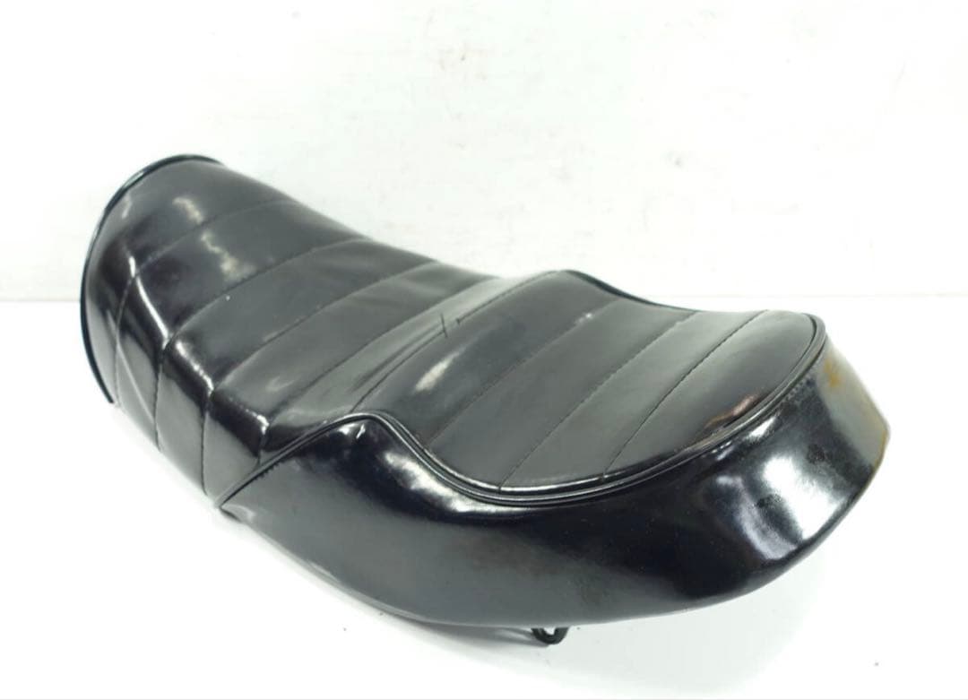 ホンダ エイプ50 エナメル タックロールシートAC16