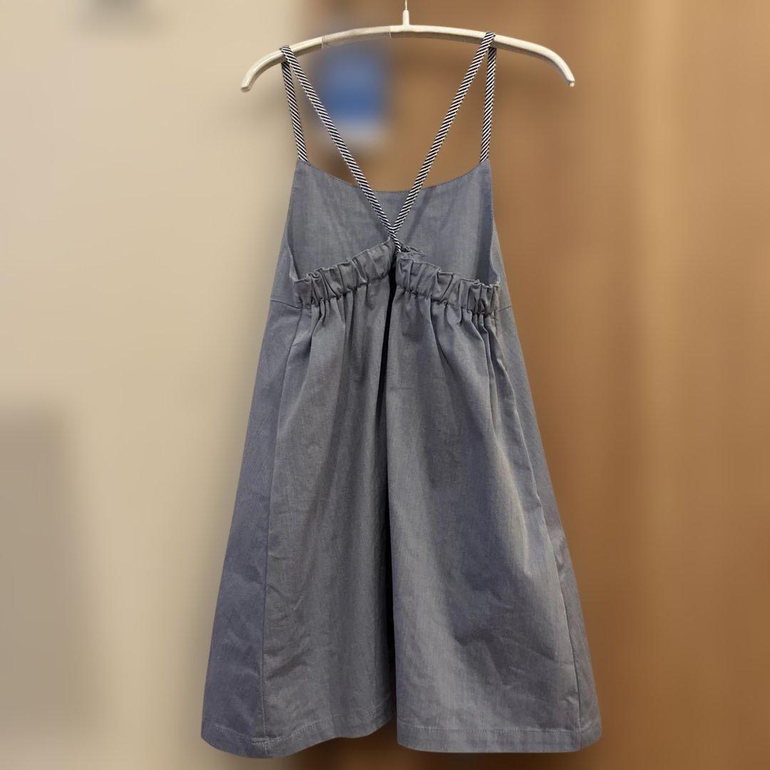 現行品　familiar ジャンパースカート　90