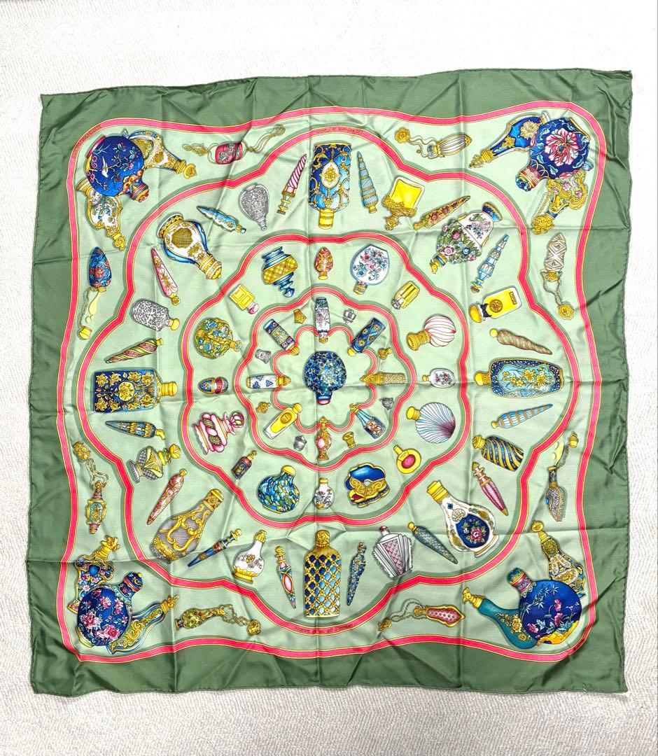 HERMES エルメス カレ90 香水 瓶 シルク スカーフ