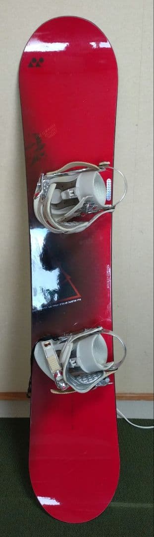 YONEXスノーボード Prestonバインディング付き