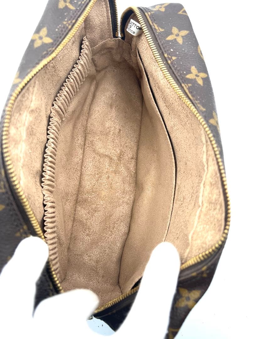 LOUIS VUITTON セカンドバッグモノグラム トゥルーストワレット28