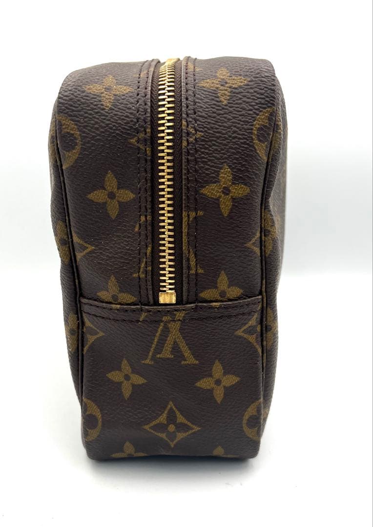 LOUIS VUITTON セカンドバッグモノグラム トゥルーストワレット28