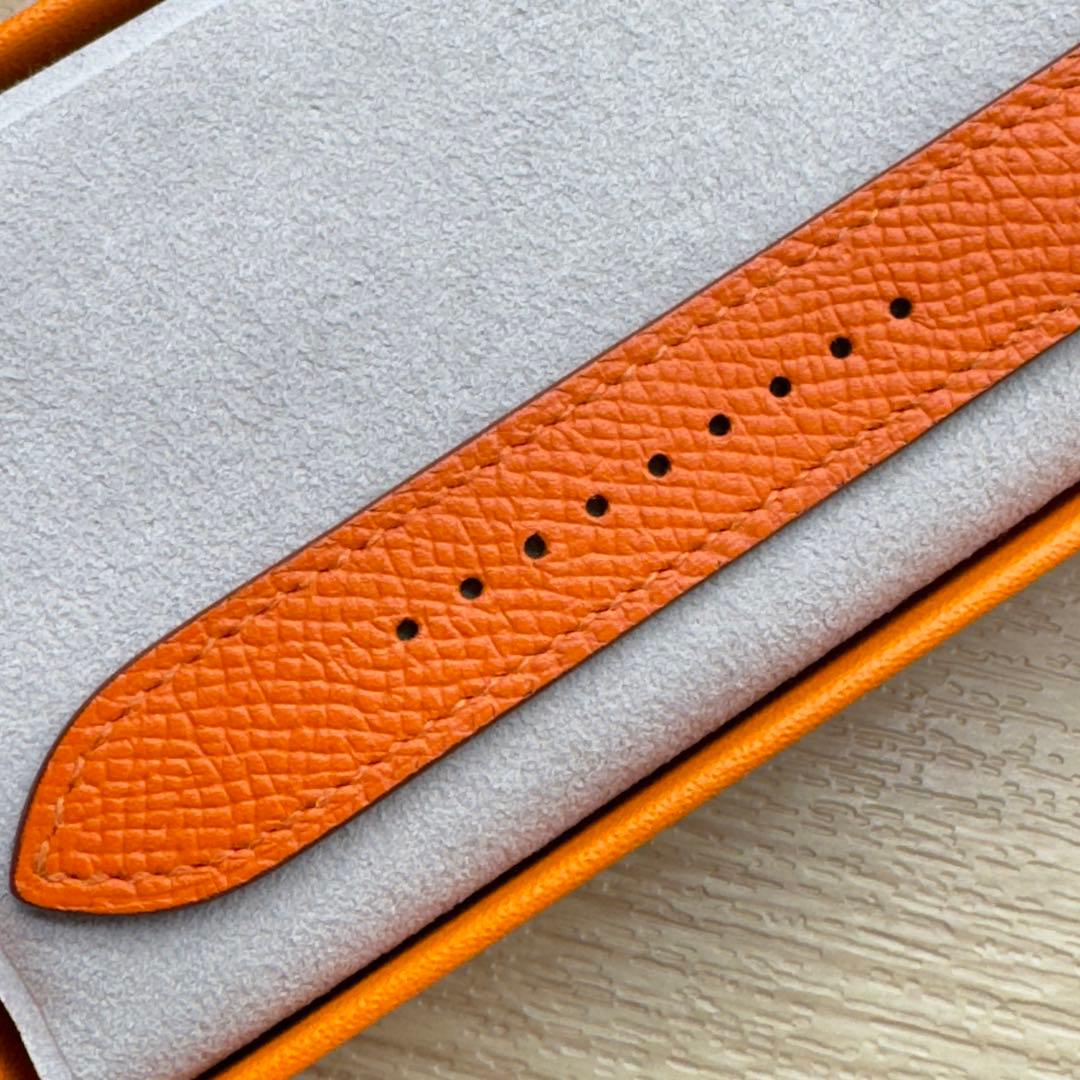 1656 Apple Watch エルメス　オレンジ　ドゥブルトゥール　二重