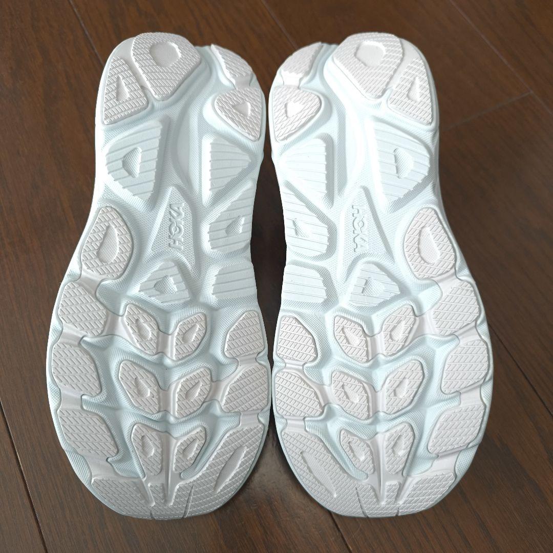 【新品未使用】HOKA ホカ CLIFTON 10 レディース 22.5cm